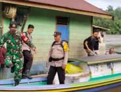 TNI – Polri Laksanakan Pengawalan Pendistibusian Logistik Pemilu 2024