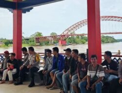 Polres Mura Gelar Jumat Curhat Di Dermaga Putir Sikan