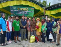 Peran Aktif Fatayat NU Murung Raya Bantu Korban Banjir