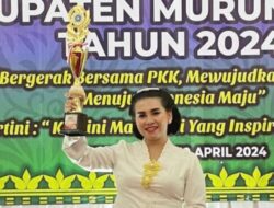 Prestasi Membanggakan Diskominfo SP Juara Lomba Fashion Show Kebaya Kartini Tingkat Kabupaten Mura