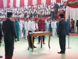 Pj Bupati Mura Kukuhkan Ratusan Kades