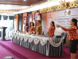 DWP Murung Raya Adakan Kegiatan Public Speaking, Personal Grooming dan Personal Color Analysis