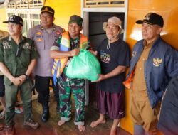 Pj Bupati Mura Bersama Unsur Forkopimda Salurkan Bantuan Banjir di Dua Desa