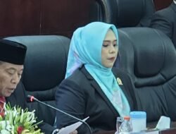 Dina Maulidah Dilantik Sebagai Wakil Ketua I DPRD Murung Raya