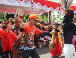 Acara Karnaval Budaya Semarakan HUT Mura ke-22
