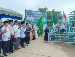 Membangun Spiritual Masyarakat, Bupati Heriyus Lepas Pawai Akbar Muharram di Mura