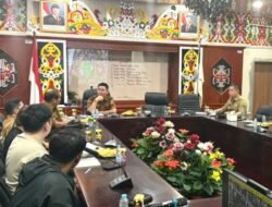Sikap Santun Panitia Mura Hadapi Kritik dan Saran Logo AI