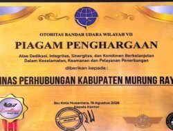 Terima Penghargaan dari Otban Wilayah VII, Pemkab Mura Dorong Peningkatan Standar Pelayanan Penerbangan