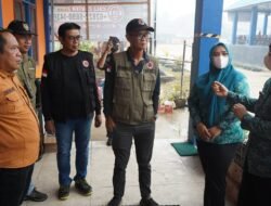 Dukung Penanganan Karhutla, TP-PKK Mura Salurkan Bantuan Logistik ke Posko BPBD